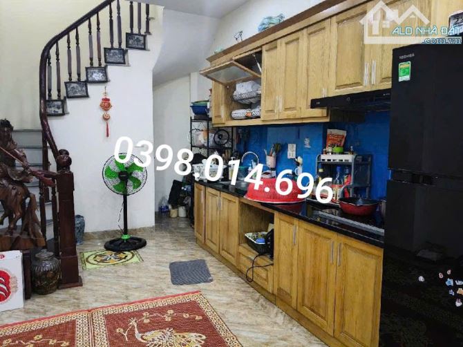 BÁN NHÀ ĐẸP ĐA SĨ - LÔ GÓC - Ô TÔ ĐỖ CỬA – PHÂN LÔ BÀN CỜ – NGÕ THÔNG TỨA TUNG – GIÁ CHỈ 8 - 1