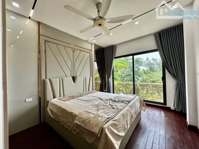 BÁN NHÀ MẶT PHỐ KIM GIANG, KINH DOANH, 2 Ô TÔ TRÁNH, VỈA HÈ, 41M2x5Tx3,6M, GIÁ 17,9 TỶ - 1