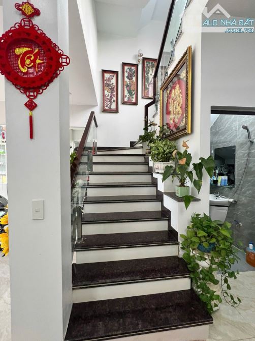 BÁN NHÀ 3 TẦNG TRUNG TÂM P Quang Vinh cũ - 1