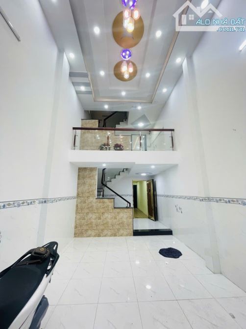 HẺM 6M ĐỒNG ĐEN - 4m x 17m P.14 TÂN BÌNH - NHÀ 4 TẦNG MỚI - 8,1 tỷ - 1