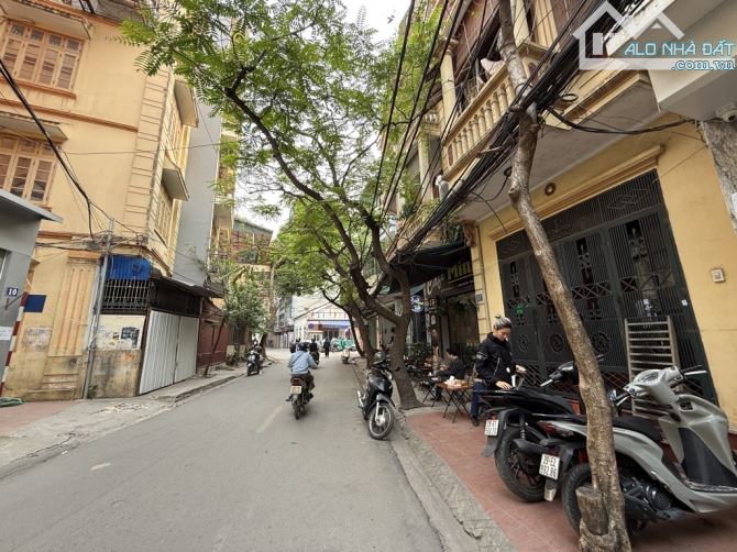 Bán nhà Phân Lô Khuất duy tiến Trung Hoà. 42m2. ô tô tránh, kinh doanh. Giá 16.9 ty - 1