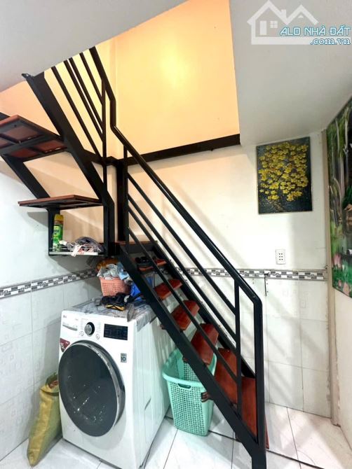 Ngộp bank bán nhà mới cứng 70m², sổ riêng, xe hơi tới cửa-3.15 tỷ - 1