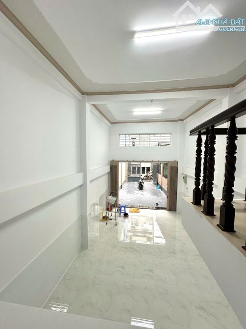 Cho thuê nhà trục chính hẻm hồ tùng mậu gần công an thành phố giá 17 triệu - 12