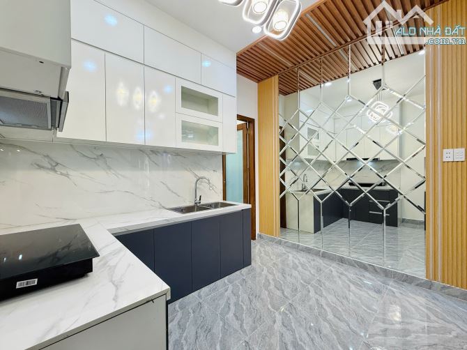 Nhà Gò Vấp hẻm xe tải 2 tầng 3 phòng ngủ 45m2 giá 5,48 tỷ đường Lê Văn Thọ Phường 9 - 13