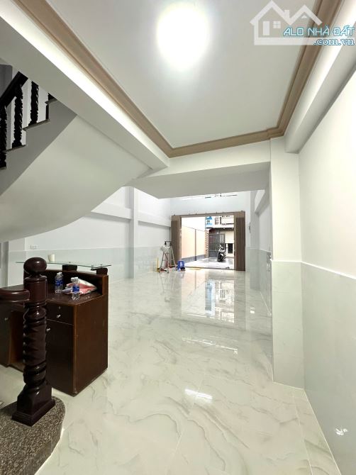 Cho thuê nhà trục chính hẻm hồ tùng mậu gần công an thành phố giá 17 triệu - 13