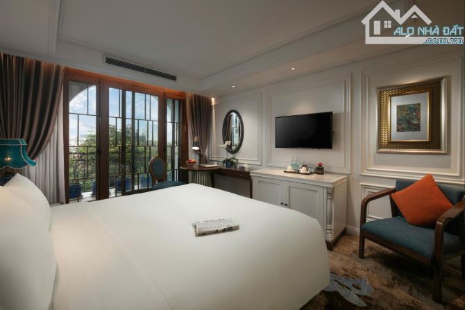 Dòng tiền 96 tỷ/năm - khách sạn 5* Phố Cổ - 560m2 - 112 phòng - MT 15m - 596 tỷ