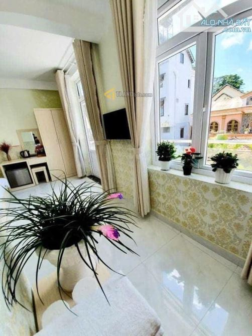 🔥BÁN GẤP KHÁCH SẠN 13 PHÒNG TRONG TUẦN – ĐƯỜNG Ô TÔ NGAY TRUNG TÂM ĐÀ LẠT –CHỈ 8T9 - 18