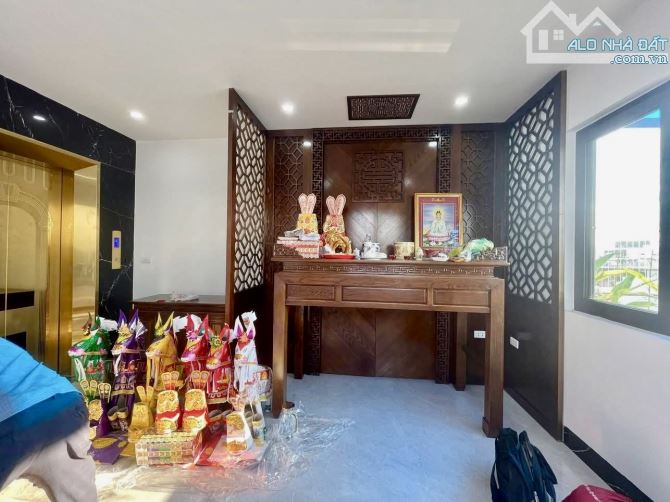 15 TRIỆU 🌟 CHO THUÊ NHÀ NGUYÊN CĂN 50M2 6 TẦNG PHỐ ĐÀM QUANG TRUNG – LONG BIÊN - 18