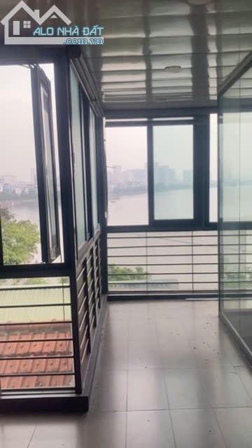 BÁN NHÀ ĐƯỜNG TRÍCH SÀI (CÁCH MẶT HỒ TÂY 20m), QUẬN TÂY HỒ, HÀ NỘI - 1
