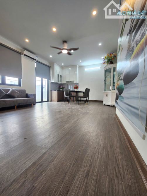 BÁN CCMN 3 NGỦ MỸ ĐÌNH, NGÕ TRƯỚC NHÀ OTO TRÁNH NHAU GIÁ HƠN 3 TỶ - 2