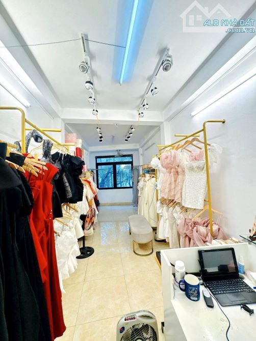 Bán nhà mặt phố Đặng Tiến Đông, view công viên xanh, kinh doanh, 66m2, MT6M, 31 tỷ - 2