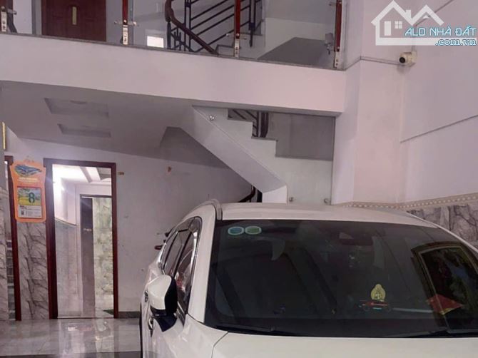 Bán Nhà Đẹp – 4 Tầng.DT 145m2.Hẻm rộng 8m.Hương lộ 2 .Bình Tân - 4