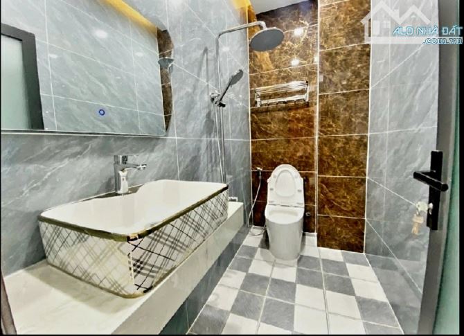 Bán nhà ( 4 X 15 ) Đất Mới ngay Lê Văn Quới, 4 tầng mới, hẻm 6m gần mặt tiền giá 6,5 tỷ. - 2