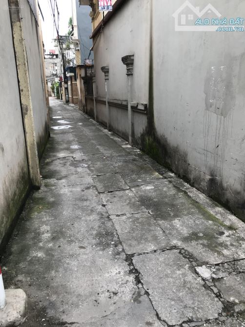 Bán nhà cấp 4 hiện đang là 3 phòng trọ, diện tích 165m2, MT 8,5m, ô tô vào nhà, giá 22 tỷ - 2
