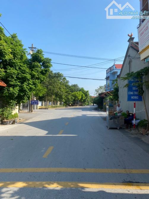 BÁN GẤP LÔ ĐẤT TRỤC CHÍNH KINH DOANH YÊN TRÌNH- VĨNH TƯỜNG 137,5M MT6M sđcc 3,xxtỷ rẻ nhất - 2