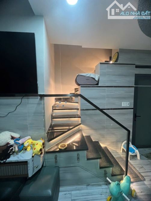 4,3 Tỷ- Bán nhà 2 tầng Hậu Giang, Quận 6- 49m2- 2 PN- sổ hồng - 2
