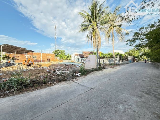 Cần bán lô đất 2 mặt tiền oto quay đầu Vĩnh Trung - Khánh Hòa. - 2