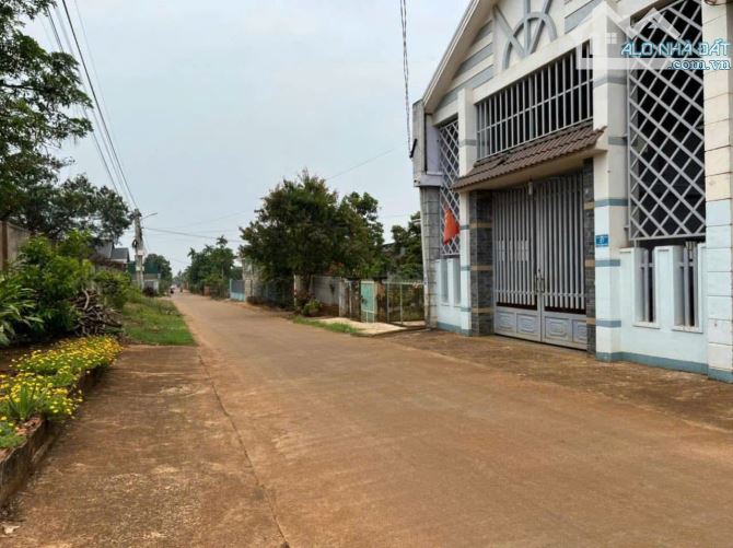 🆘🆘Bán đất tặng nhà kho hẻm cấp 1 eapok. Khu dân cư đông đúc - 2