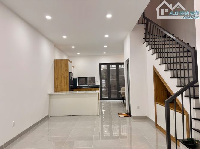 CHO THUÊ NHÀ PHỐ CAO CẤP KDT MỸ GIA GÓI 8 - 2