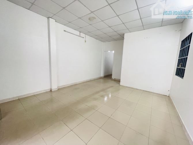 🔥 Chính chủ gửi bán nhà C4 đúc BTCT Hẻm 5m Hiệp Thành 13 -PHT- Q12-Dt :152m2 Giá 4, 4tỷ - 2