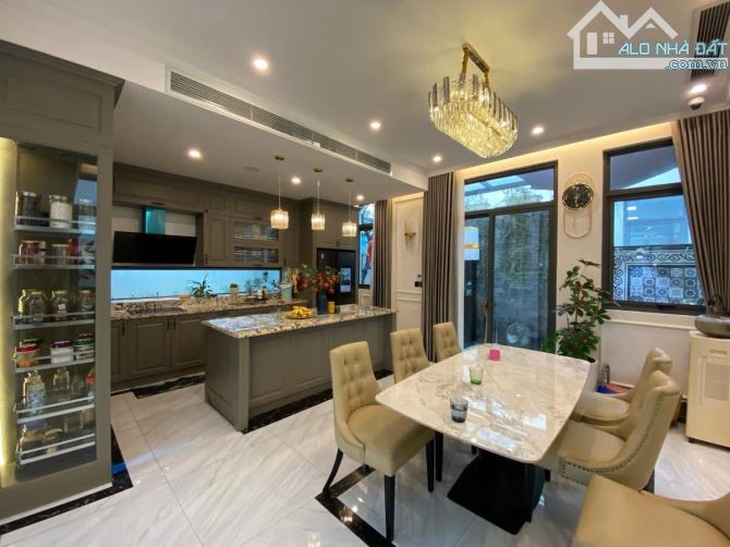 Bán nhà ngõ 214 Nguyễn Xiển vỉa hè kinh doanh dt65m 6 tầng mt5m giá 20.3 tỷ.siêu hiếm - 2