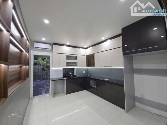 Bán nhà 3 tầng tđc Tiền Phong dân xây - 2