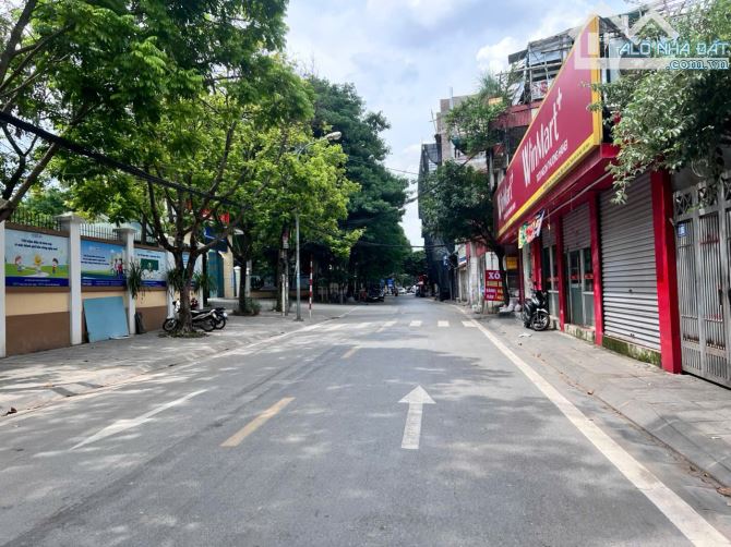 Gia đình cần bán gấp mảnh đất đẹp tại ngõ 80 Hoa Lâm, đường ô tô 7 chỗ giá 9 tỷ có TL - 2