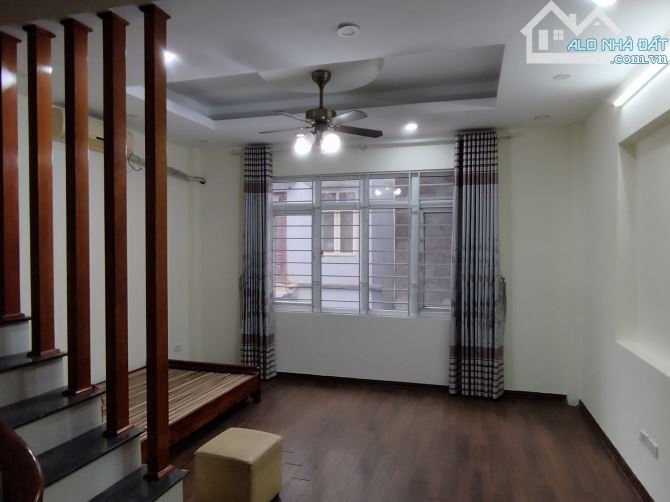 CẦN BÁN CĂN NHÀ VẠN PHÚC,Ô TÔ LÙI CỬA ,NHÀ 5T FULL NỘI THẤT THEO NHÀ 7.4 TỶ - 2
