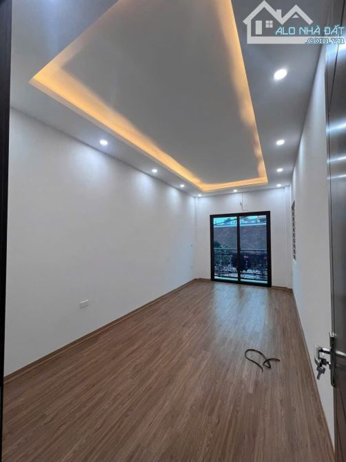 NHÀ ĐẸP ĐỨC DIỄN, BẮC TỪ LIÊM, 5 TẦNG XÂY MỚI, Ô TÔ ĐỖ CỬA, 35m, HƠN 6 TỶ - 2