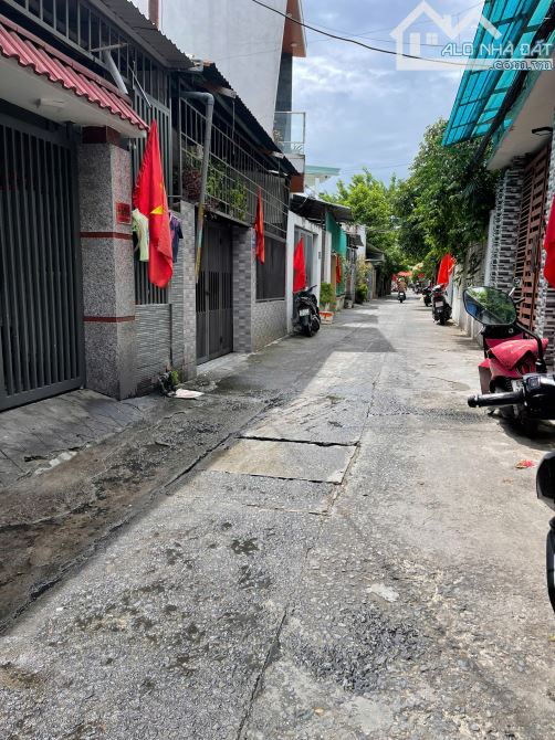 Chính chủ gửi Bán kiệt ô tô 5m đường Nam Cao , gần chợ Hoà Khánh - 2