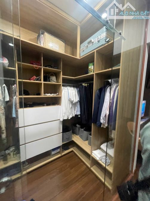 nhà đẹp 5 tầng có thang máy hẻm bạch đằng gần biển ngay tttp nha trang. - 2