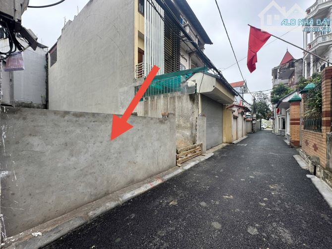 ✌️💥💥 TRUNG TÂM ĐÔNG ANH - GẦN ĐƯỜNG CAO LỖ - MẶT NGÕ OTO - ĐẤT PHAN XÁ - GIÁ 8x tr/m2 ✌️ - 2