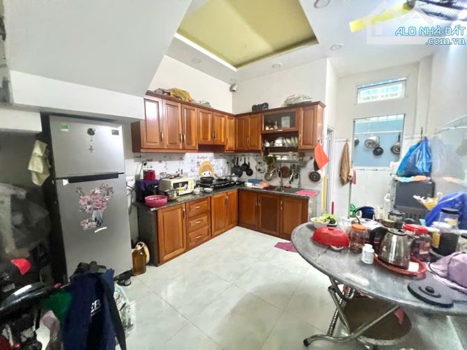 Chỉ 7.9tỷ có nhà sân vườn 80m2, 2 tầng ngang 6m, đối diện vincomplaza Saigon res nguyễn xi - 2