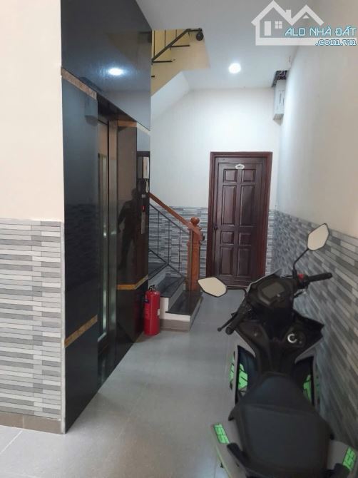 QUẬN 10 ĐƯỜNG TÔ HIẾN THÀNH 80M2 KC 5 TẦNG THANG MÁY 35TR/ TH CHỈ 16.5 TỶ - 2