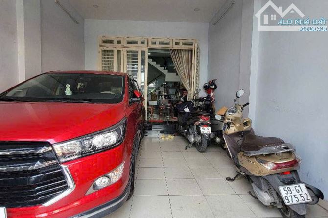 Bán nhà hẻm xe hơi Hà Huy Giáp, Quận 12, 80.9 m² (4.2m x 20m), 3 phòng - Giá 7.9 tỷ TL - 2