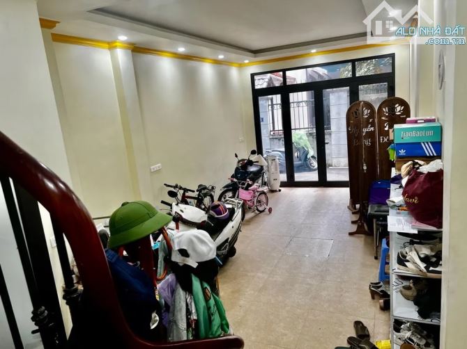 Cần bán nhanh nhà riêng Đình Thôn 35m, 5 tầng, 3 ngủ khép kín, giá nhỉnh 6 tỷ - 2