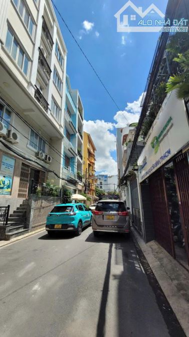 BÁN NHÀ HẺM XE TẢI – CỬU LONG, TÂN BÌNH DT: 4,5x15 KC: 5 Tầng Giá 14,5 Tỷ TL KHu KS - 2