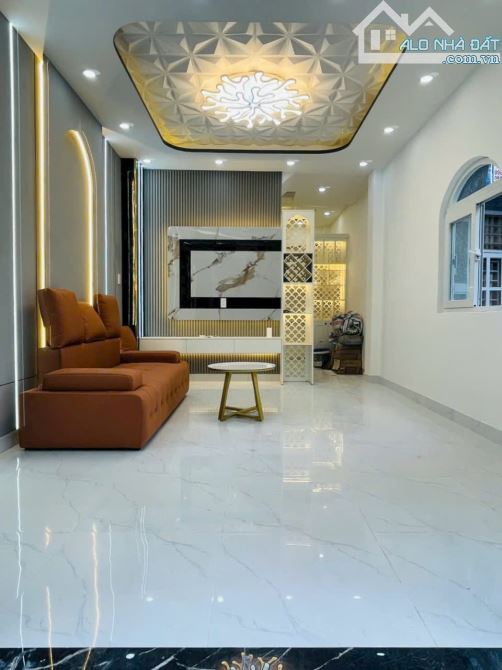 Bán nhà đẹp hẻm 2074 Huỳnh Tấn Phát, NB, DT 3,5 x9m, 1 lầu. Giá 1,99 tỷ - 2