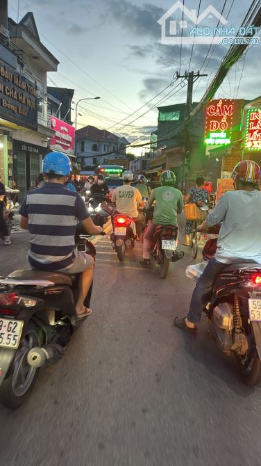 MT ĐƯỜNG DƯƠNG THỊ MƯỜI, KD SIÊU ĐỈNH 400m2 Thổ Cư, giá cực êm - 2
