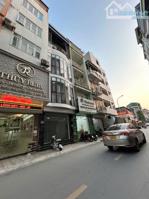 Bán gấp nhà 168 Nguyễn Xiển, Dt 45m2 x 5 tầng 21 tỷ, Vị trí cực Víp- Kinh doanh đỉnh . - 2