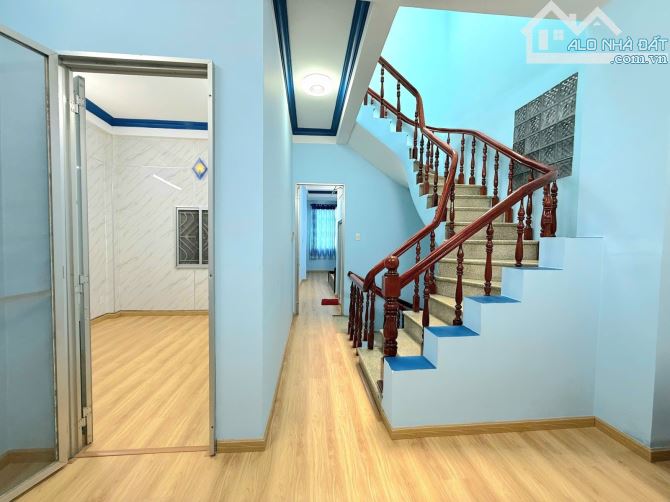 XE HƠI ĐỖ NGAY CỔNG - NHÀ ĐẸP NỞ HẬU -  KHU CAO TẦNG ĐỒNG BỘ ĐƯỜNG NƠ TRANG LONG - RỘNG QU - 2