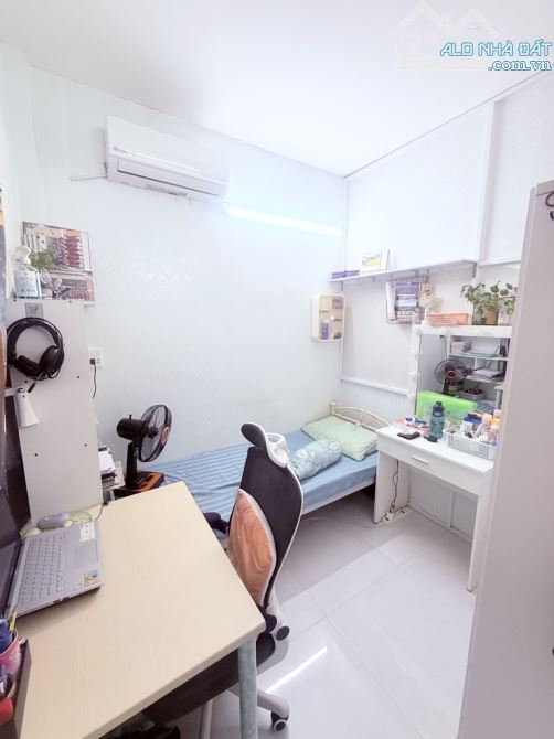 NGUYỄN SƠN, TÂN PHÚ, DTs 60M2, 2 TẦNG, HXH TỚI NHÀ, TÂN PHÚ GIÁP TÂN BÌNH, CHỈ 3 TỶ+ - 2