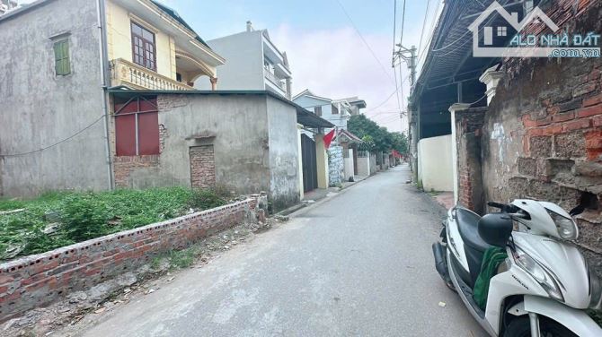 Bán đất phúc lợi, 60m2 oto tránh, lô góc cực đẹp - 2