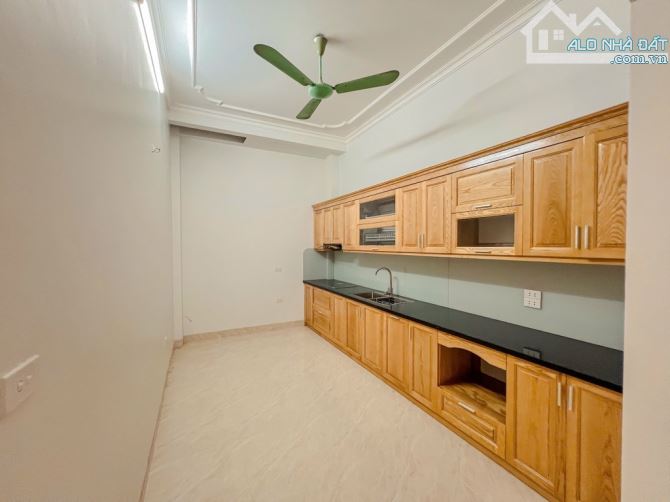 BÁN NHÀ MẶT PHỐ VIP TÔ VĨNH DIỆN-PHÂN LÔ QUÂN ĐỘI-KINH DOANH SẦM UẤT-48m GIÁ NHỈNH 19 TỶ. - 2