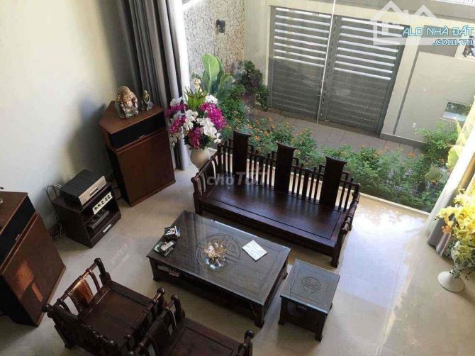 Biệt thự Bình Phú 8x16 1 hầm 2 tầng giá chỉ 16.8 tỷ thương lượng - 2