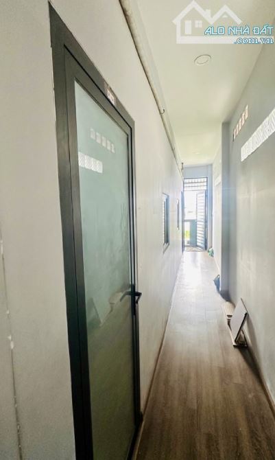 BÁN NHÀ TRỌ 12 PHÒNG – DÒNG TIỀN ỔN ĐỊNH 460TR/NĂM – GẦN ĐH NGUYỄN TẤT THÀNH – AN PHÚ ĐÔNG - 2