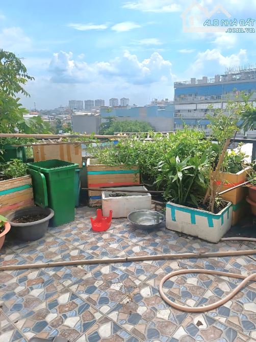 GẤP - SIÊU PHẨM LÔ GÓC – 4 TẦNG - HẺM XE TẢI TRÁNH – LÊ ĐÌNH CẨN. - BÌNH TÂN - 84M² - 2