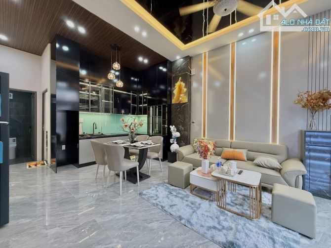 🏡 BÁN NHÀ BIỆT THỰ 3 TẦNG – GẦN GO! & CHỢ CỒN, TRUNG TÂM ĐÀ NẴNG 5TỶ❤️‍🔥 💰 Giá cực tốt: - 2