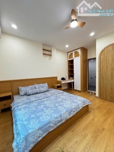 NHÀ ĐẸP FULL ĐỒ - VÀI BƯỚC RA PHỐ - ĐẦY ĐỦ CÔNG NĂNG - TRƯỚC NHÀ THOÁNG - SỔ VUÔNG ĐẸP NÉT - 2