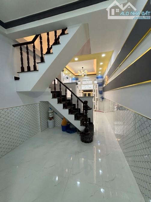 NHÀ MỚI ĐẸP HẺM 1/ VĂN THÂN Q6 – GIÁ CHỈ 3.X TỶ - DT 39M2 - VÀO Ở NGAY - 2